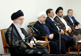 رهبر انقلاب خطاب به سران قوا: این سمینار ها قرار است چه معجزه ای بکند؟ 
