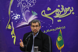تلاشگران شکلگیری انقلاب برای از بین رفتن گفتمان انقلاب کمک نکنند